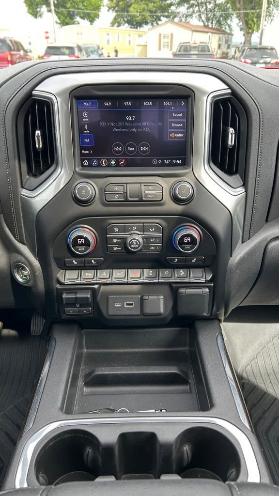 Used 2021 Chevrolet Silverado 1500 LT Trail Boss w/ LT Trail Boss Premium Package AWD/4WD image 21