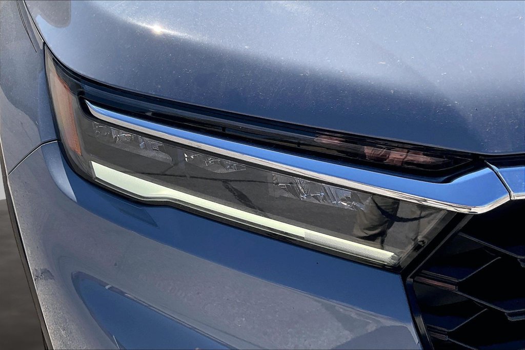 Used 2025 Honda Pilot Touring image 31