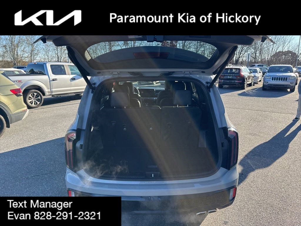 Used 2025 Kia Telluride EX X-Line image 9