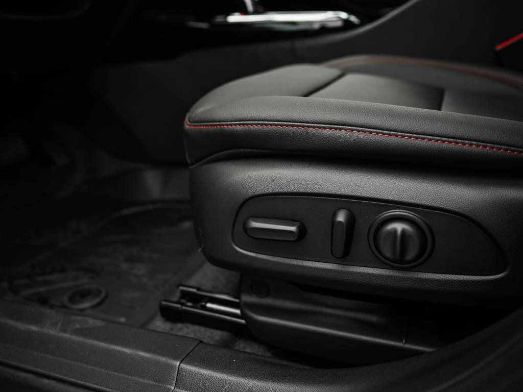 New 2026 Chevrolet Trax RS image 17