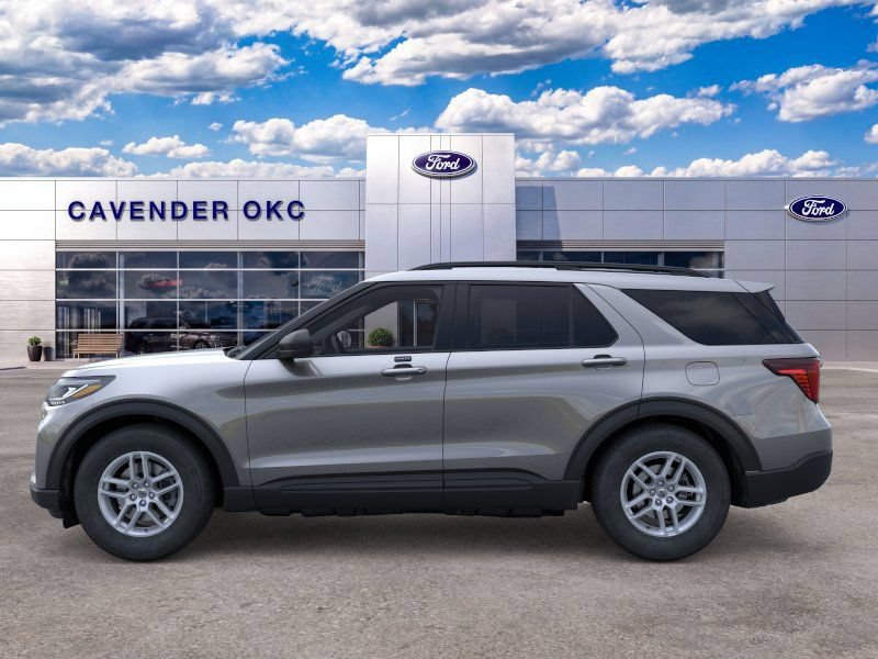 New 2026 Ford Explorer Active w/ Active Comfort Package RWD image 3