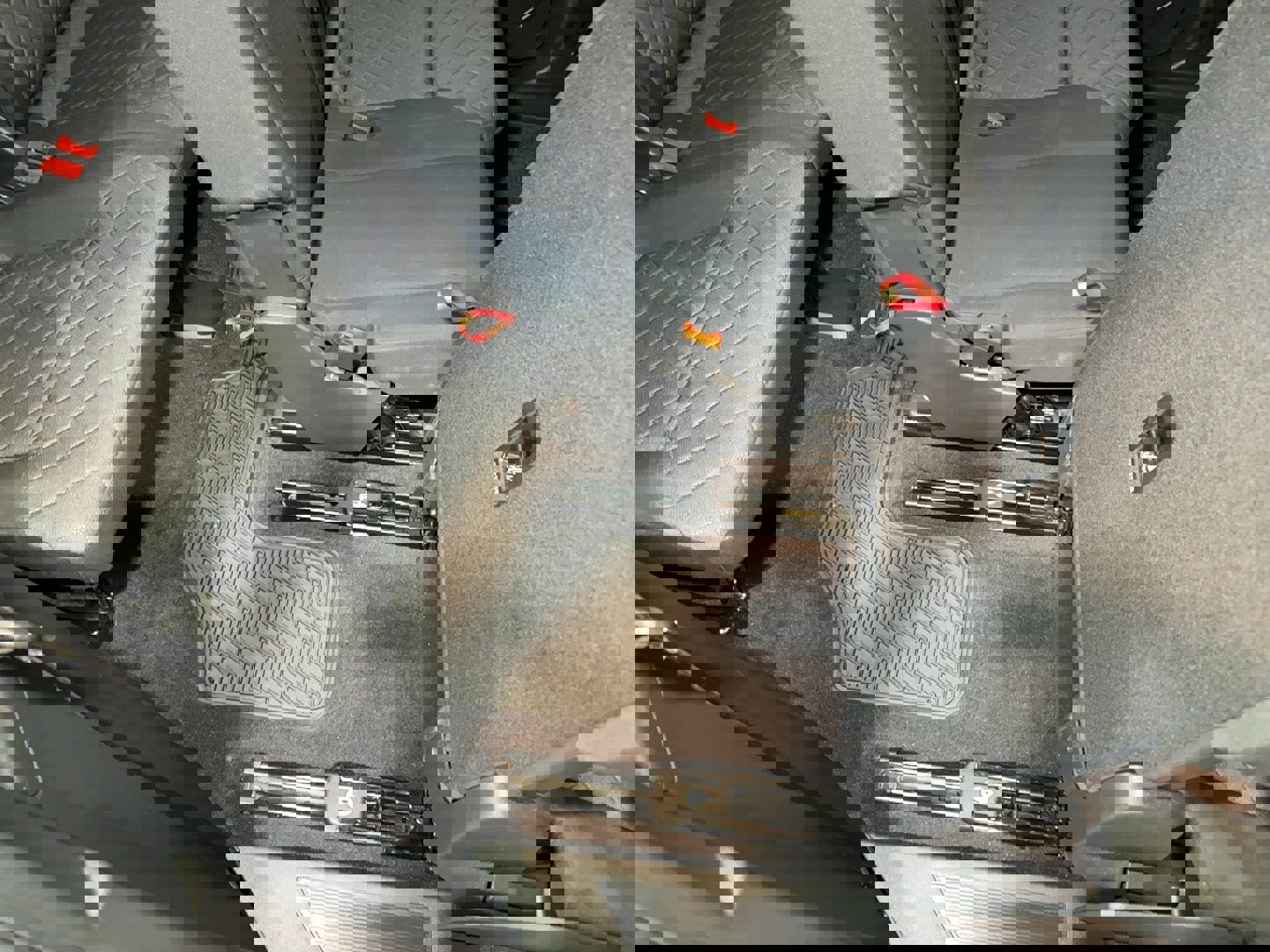 Used 2018 Volkswagen Atlas S image 80