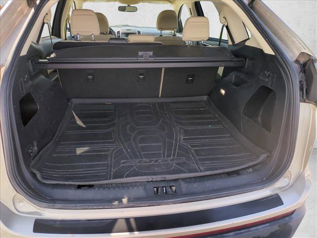 Used 2017 Ford Edge SEL w/ Cargo Accessory Package FWD image 6