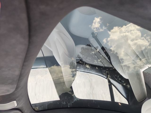 Used 2020 Tesla Model S Long Range image 18