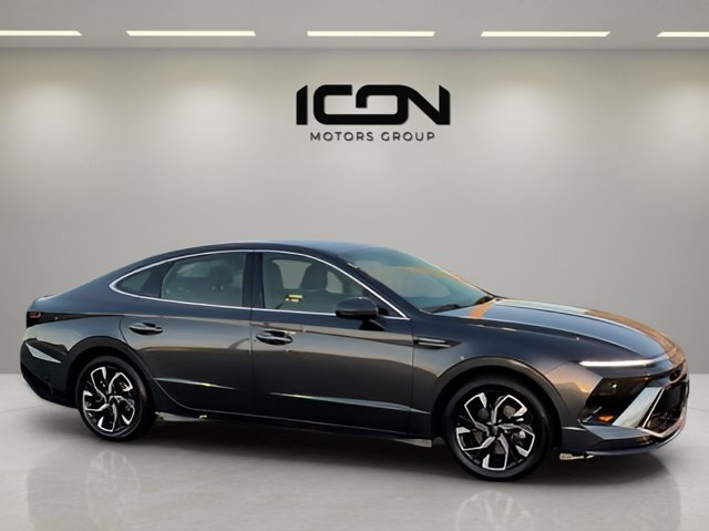 Used 2025 Hyundai Sonata SEL FWD image 5