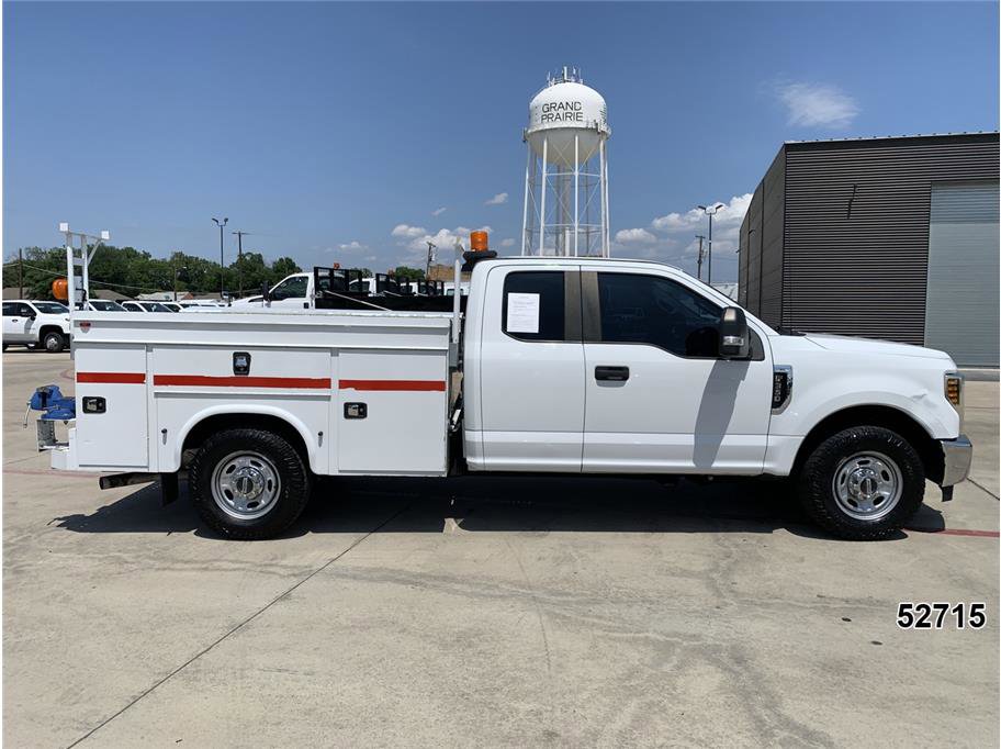 Used 2018 Ford F350 XLT RWD image 5