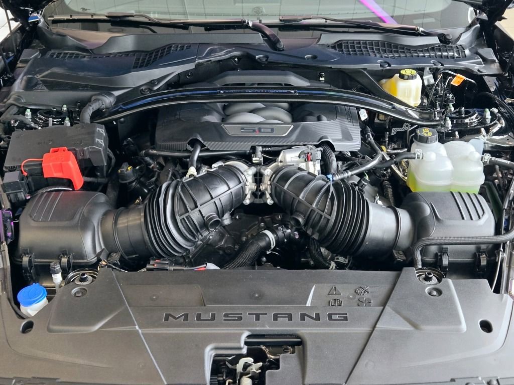 New 2025 Ford Mustang Dark Horse image 27
