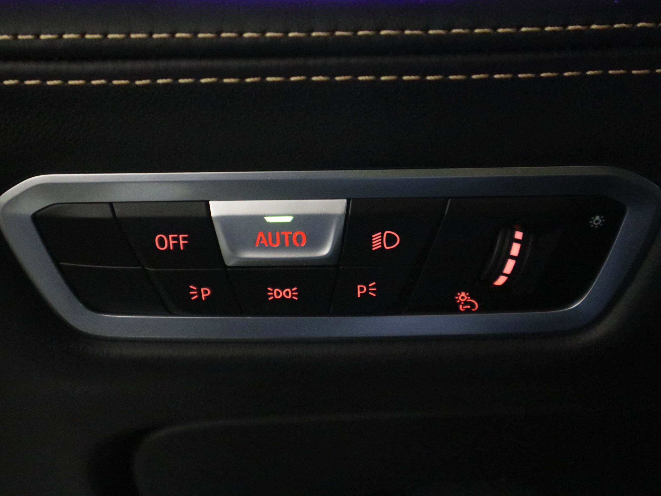 Used 2022 BMW X5 M w/ Competition Package 2 image 33