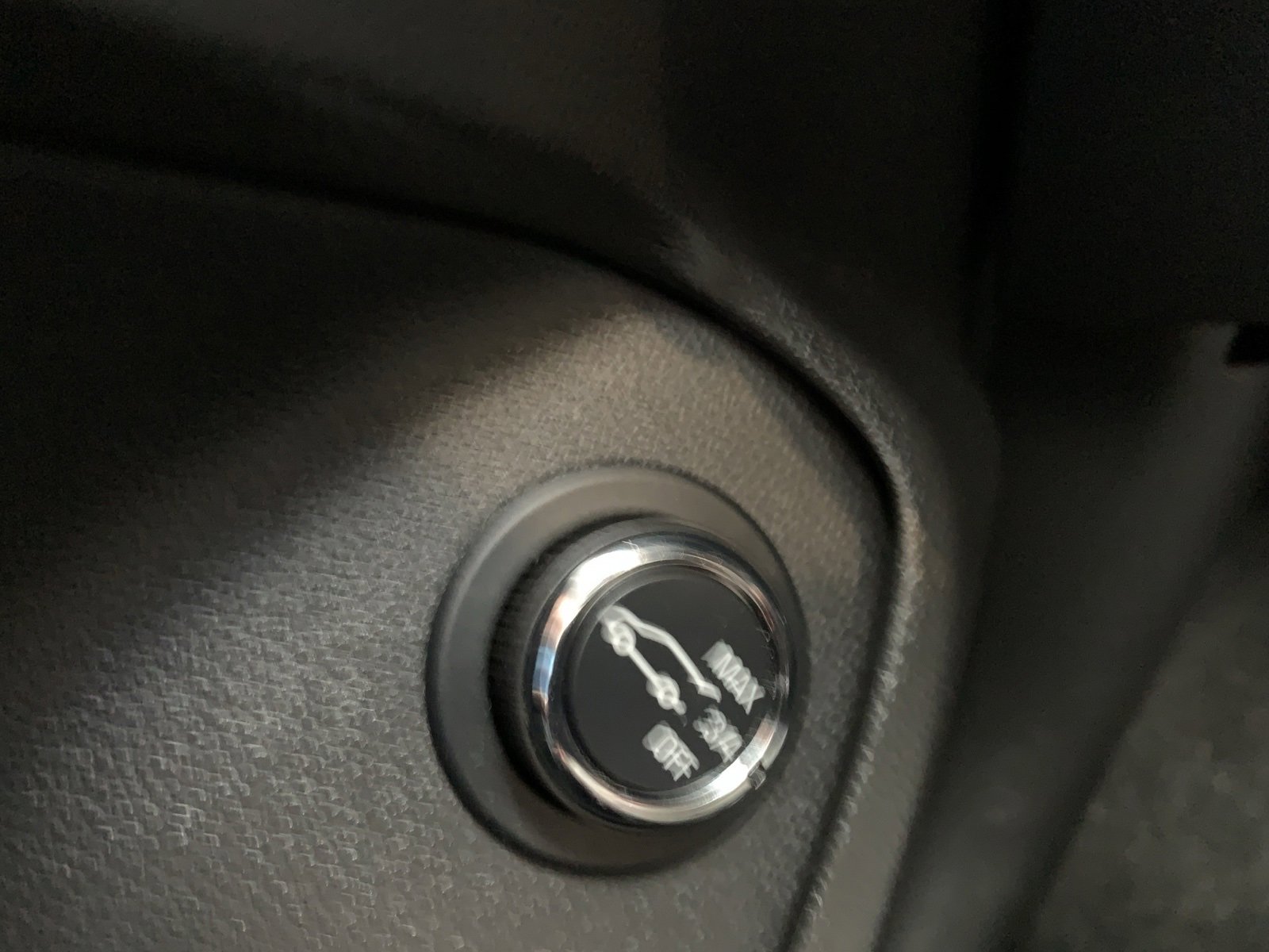 Used 2025 Chevrolet TrailBlazer LT w/ Convenience Package image 36