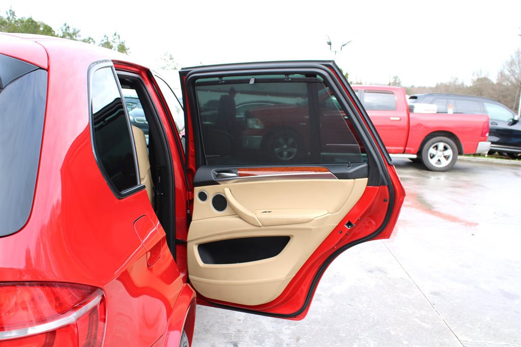 Used 2012 BMW X5 M image 36