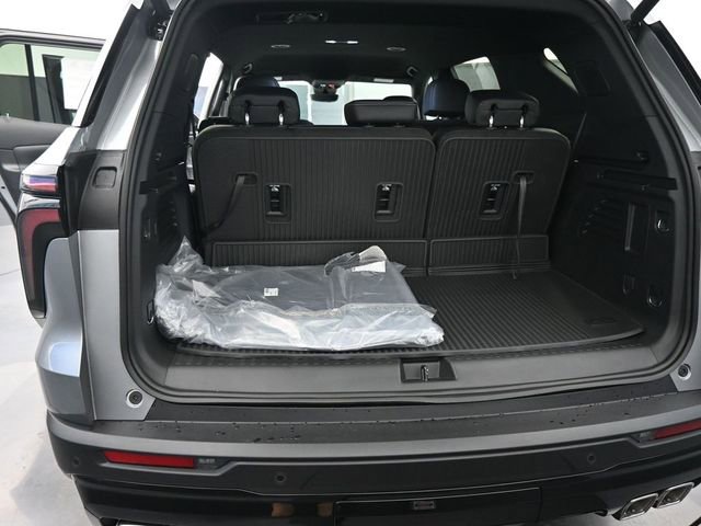 New 2026 Chevrolet Traverse LT image 8