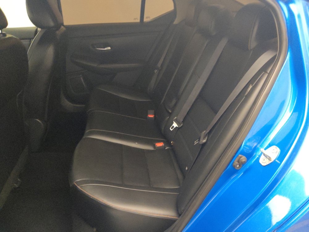 Used 2020 Nissan Sentra SR w/ Premium Package image 18