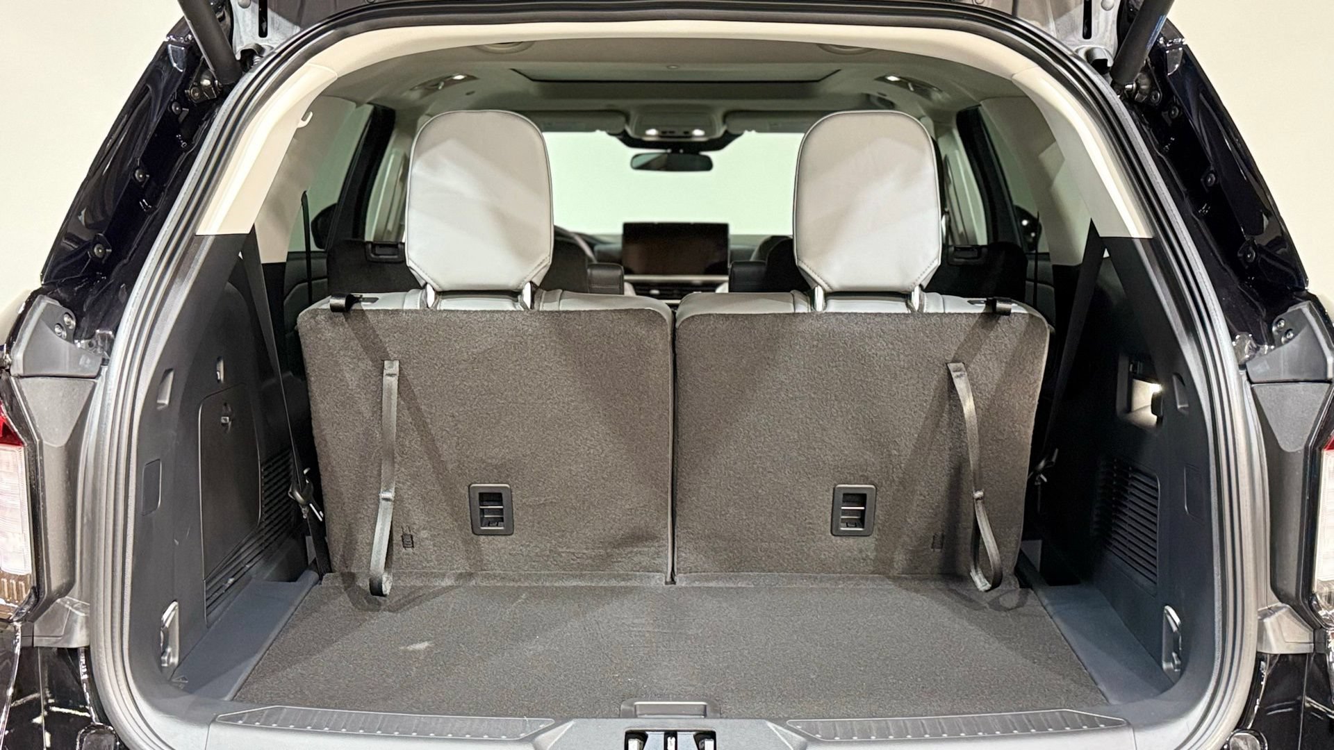 New 2026 Ford Explorer Active w/ Active Comfort Package AWD/4WD image 33