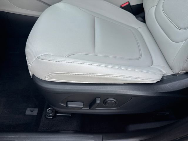 Certified 2025 Hyundai Tucson SEL AWD/4WD image 11