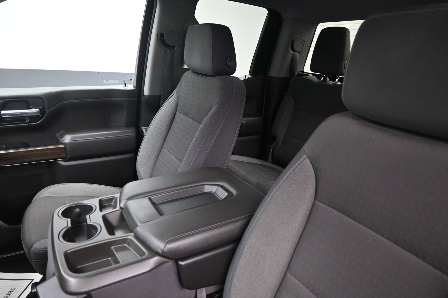 Used 2019 Chevrolet Silverado 1500 LT w/ All-Star Edition AWD/4WD image 22