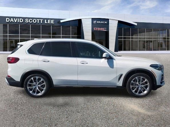 Used 2023 BMW X5 xDrive40i w/ Premium Package image 7