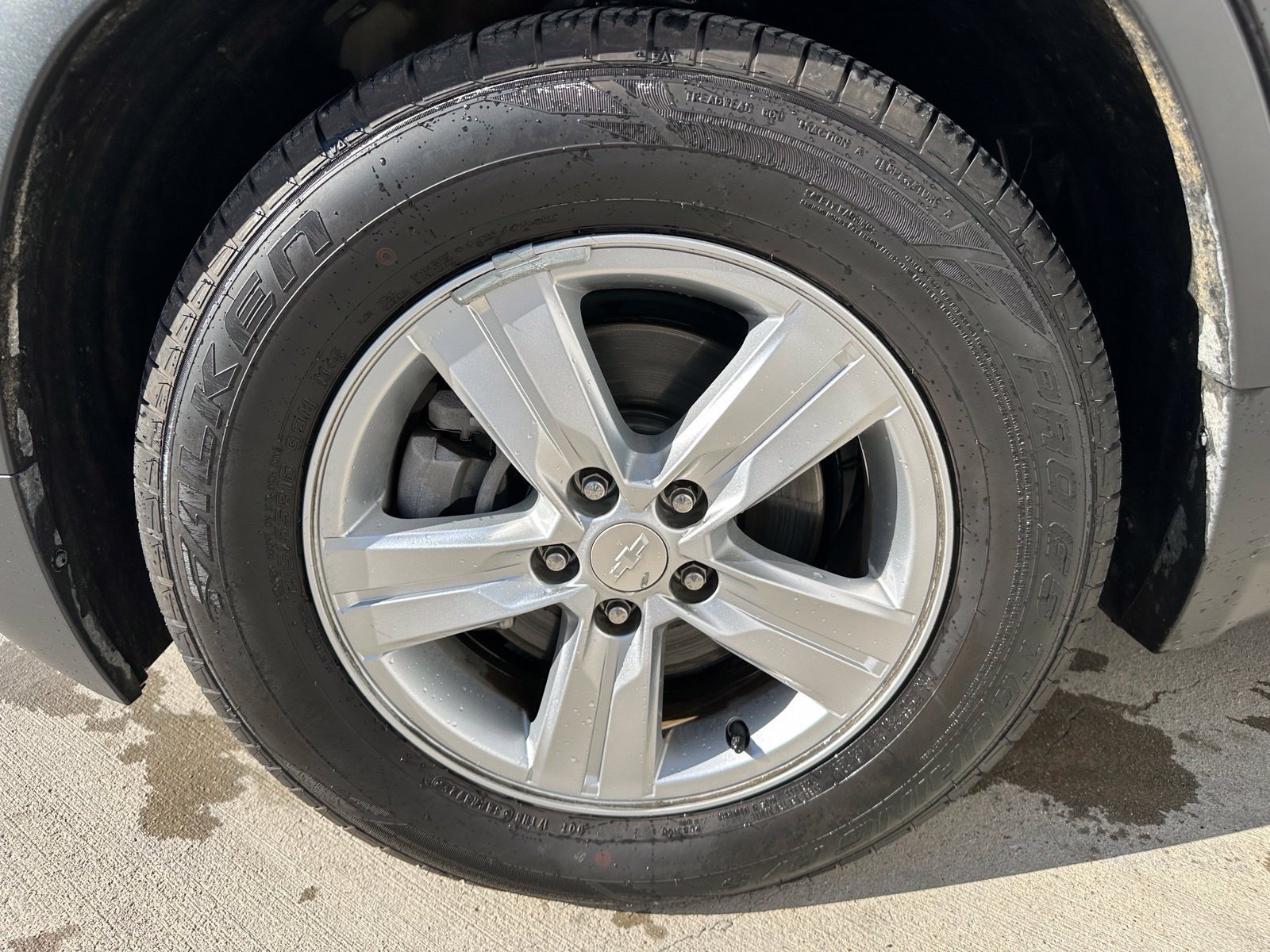 Used 2019 Chevrolet Trax LT w/ LT Convenience Package FWD image 9