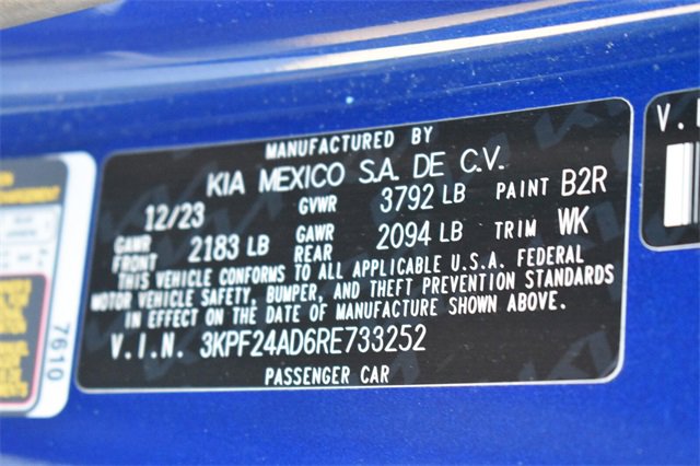 Used 2024 Kia Forte LXS image 31