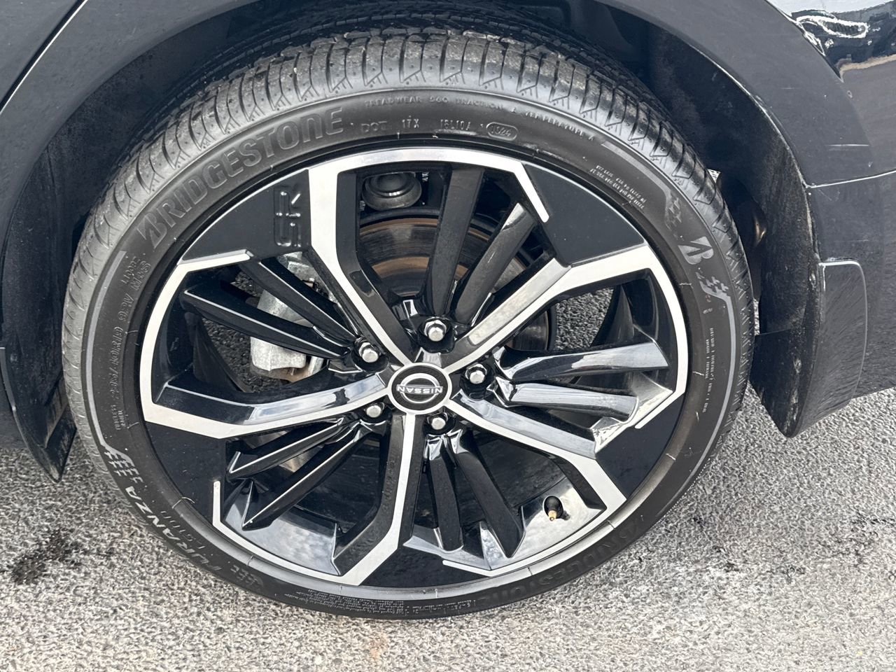 Used 2024 Nissan Altima 2.5 SR image 11