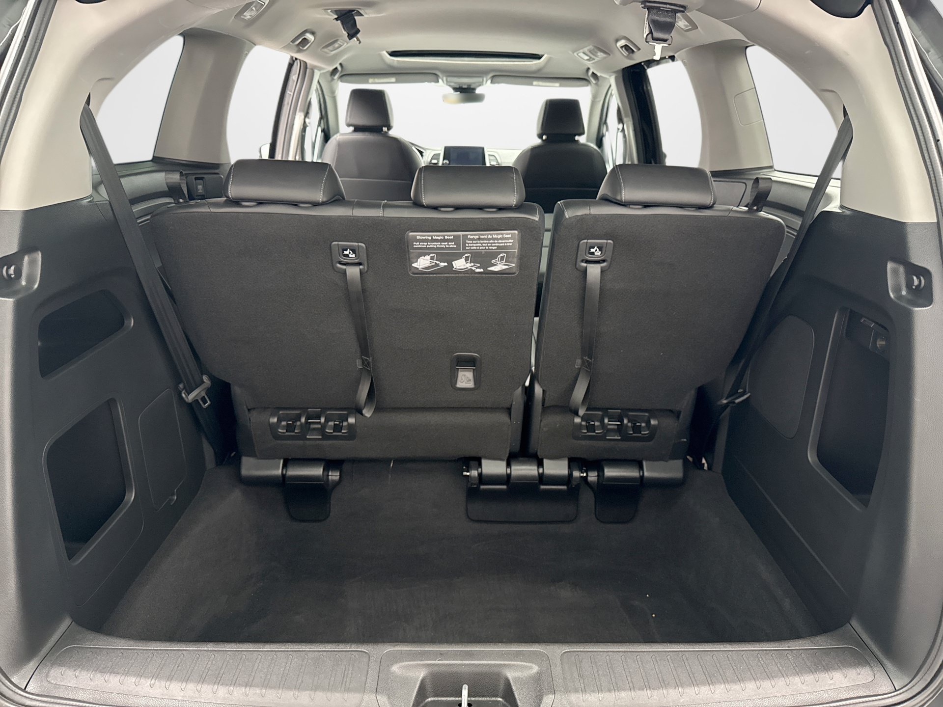 Used 2023 Honda Odyssey EX-L image 22