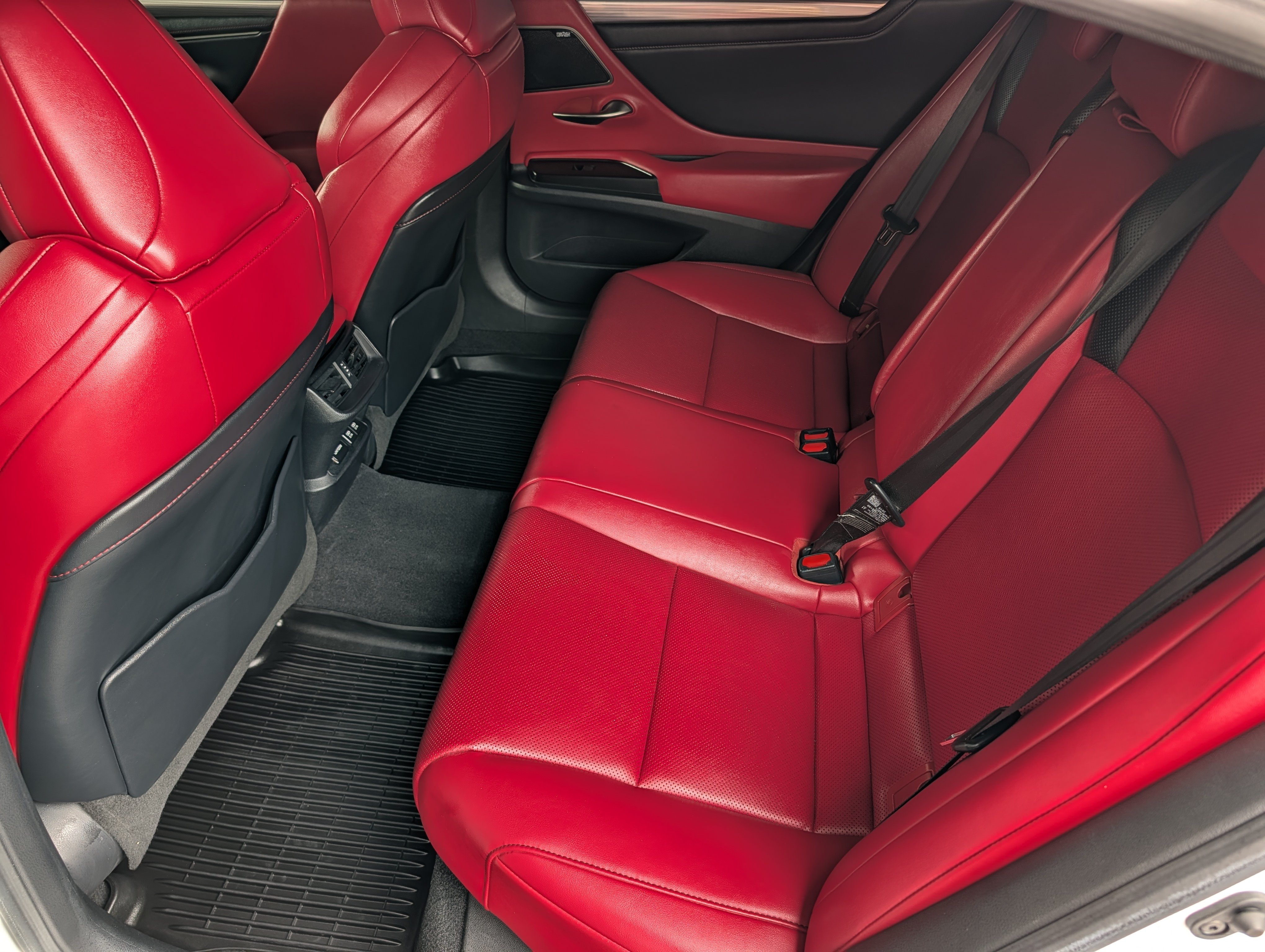 Used 2019 Lexus ES 350 F Sport w/ Accessory Package 2 FWD image 25