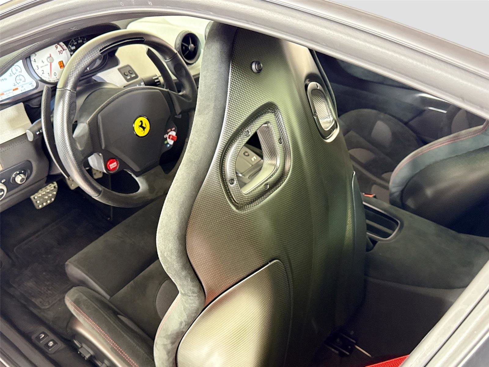 Used 2011 Ferrari 599 GTB Fiorano image 17