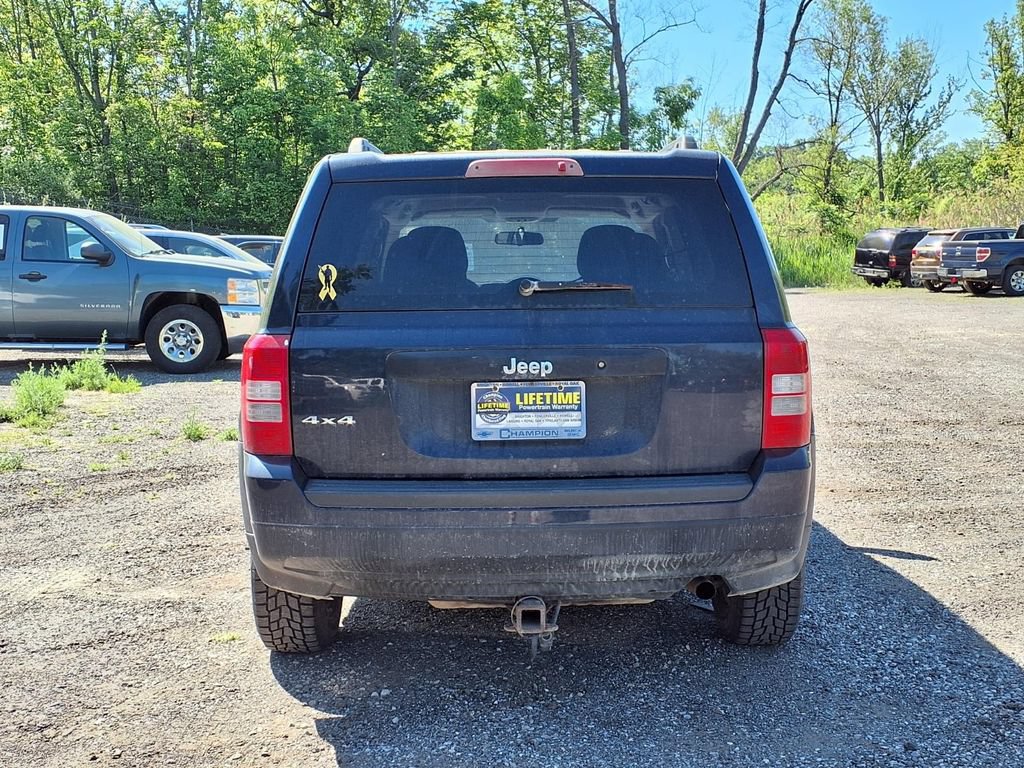 Used 2014 Jeep Patriot Sport AWD/4WD image 5