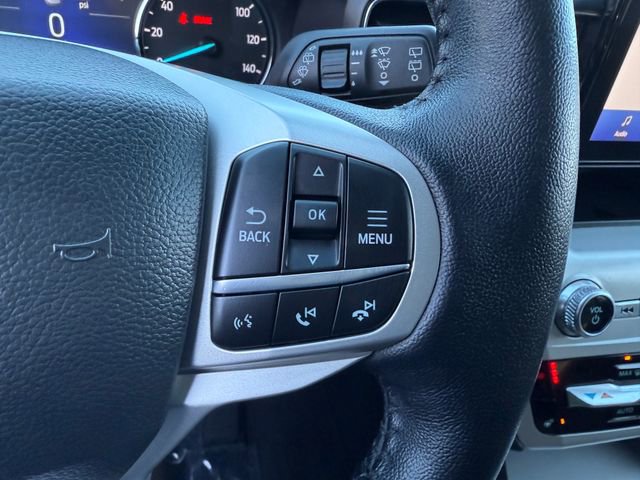 Used 2022 Ford Explorer XLT w/ Equipment Group 202A image 17