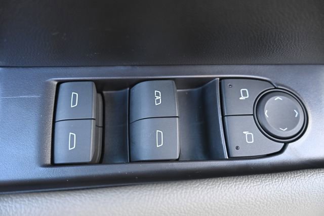 Used 2024 Chevrolet Colorado ZR2 w/ ZR2 Convenience Package III image 11