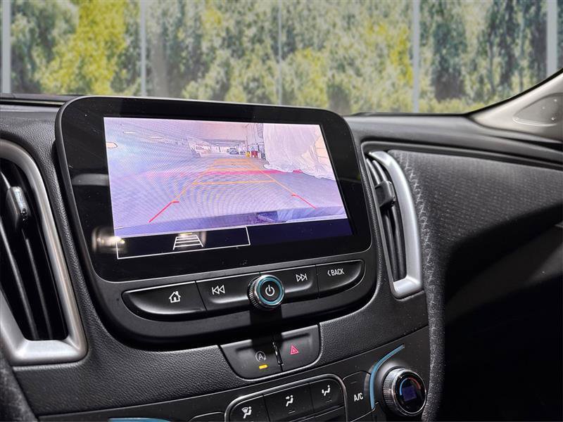 Used 2023 Chevrolet Malibu LT image 23