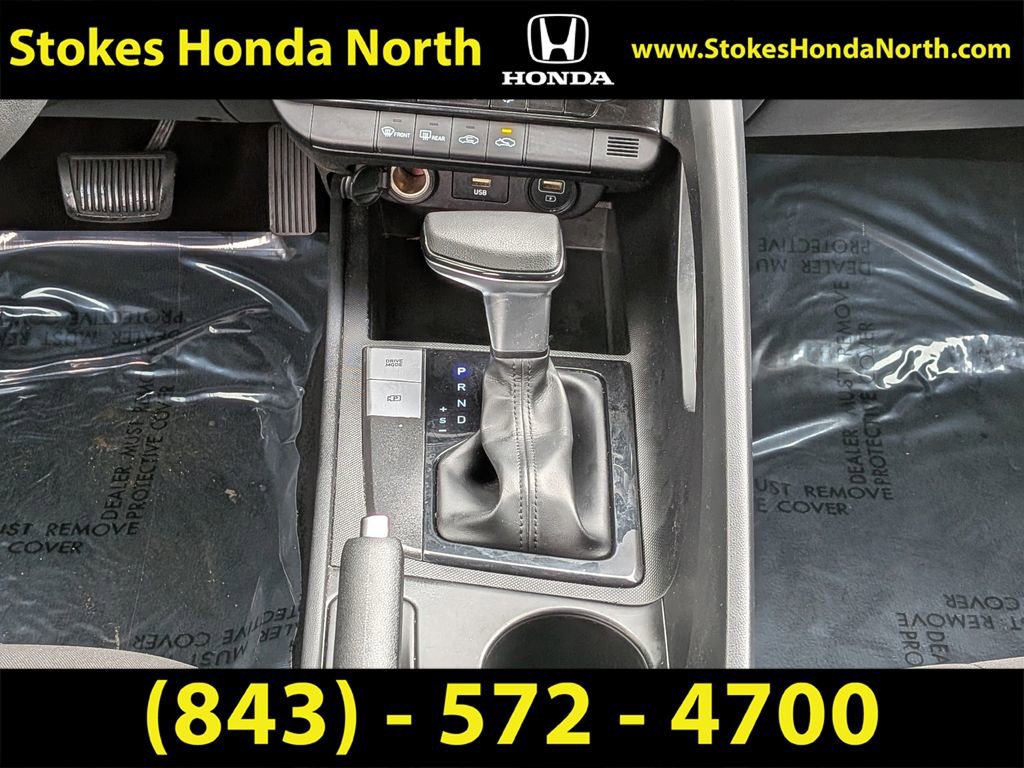 Used 2021 Hyundai Elantra SEL image 17