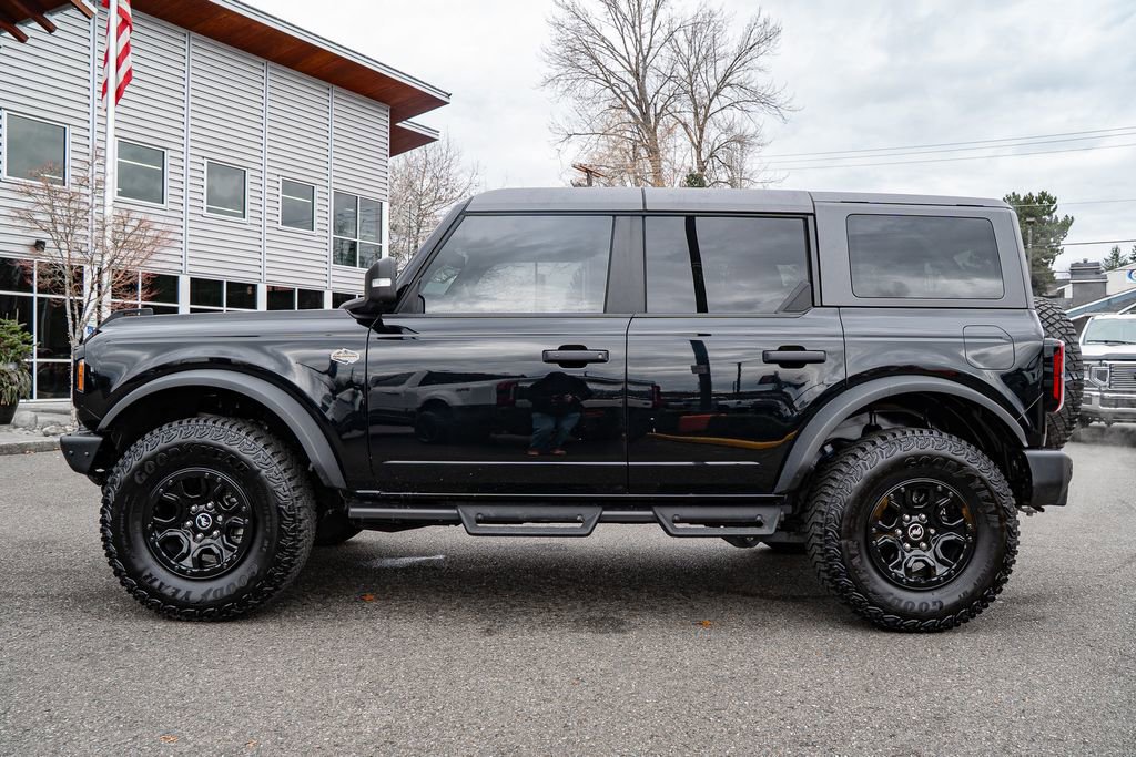 Used 2024 Ford Bronco Wildtrak image 7