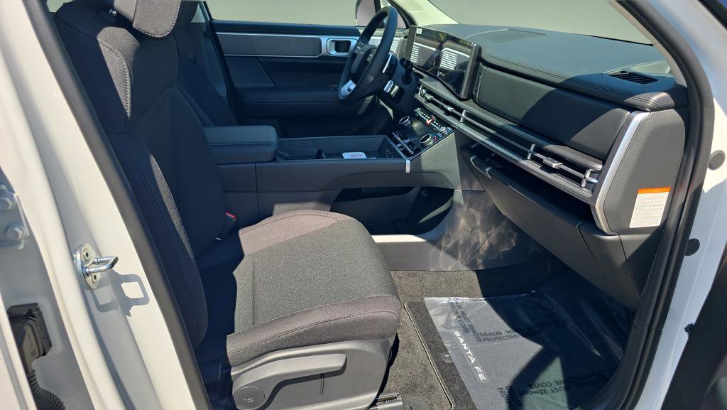 New 2026 Hyundai Santa Fe SE FWD image 13