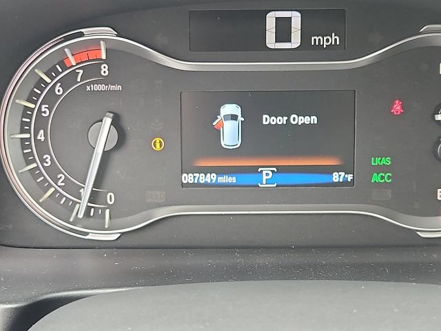 Used 2018 Honda Pilot Touring image 21