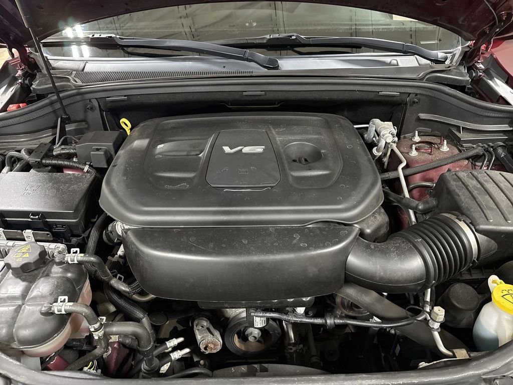 Used 2018 Jeep Grand Cherokee Altitude image 26