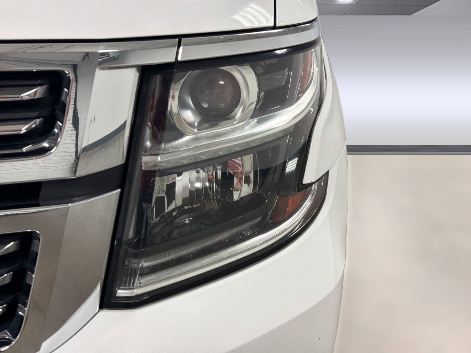 Used 2015 Chevrolet Tahoe LTZ AWD/4WD image 11
