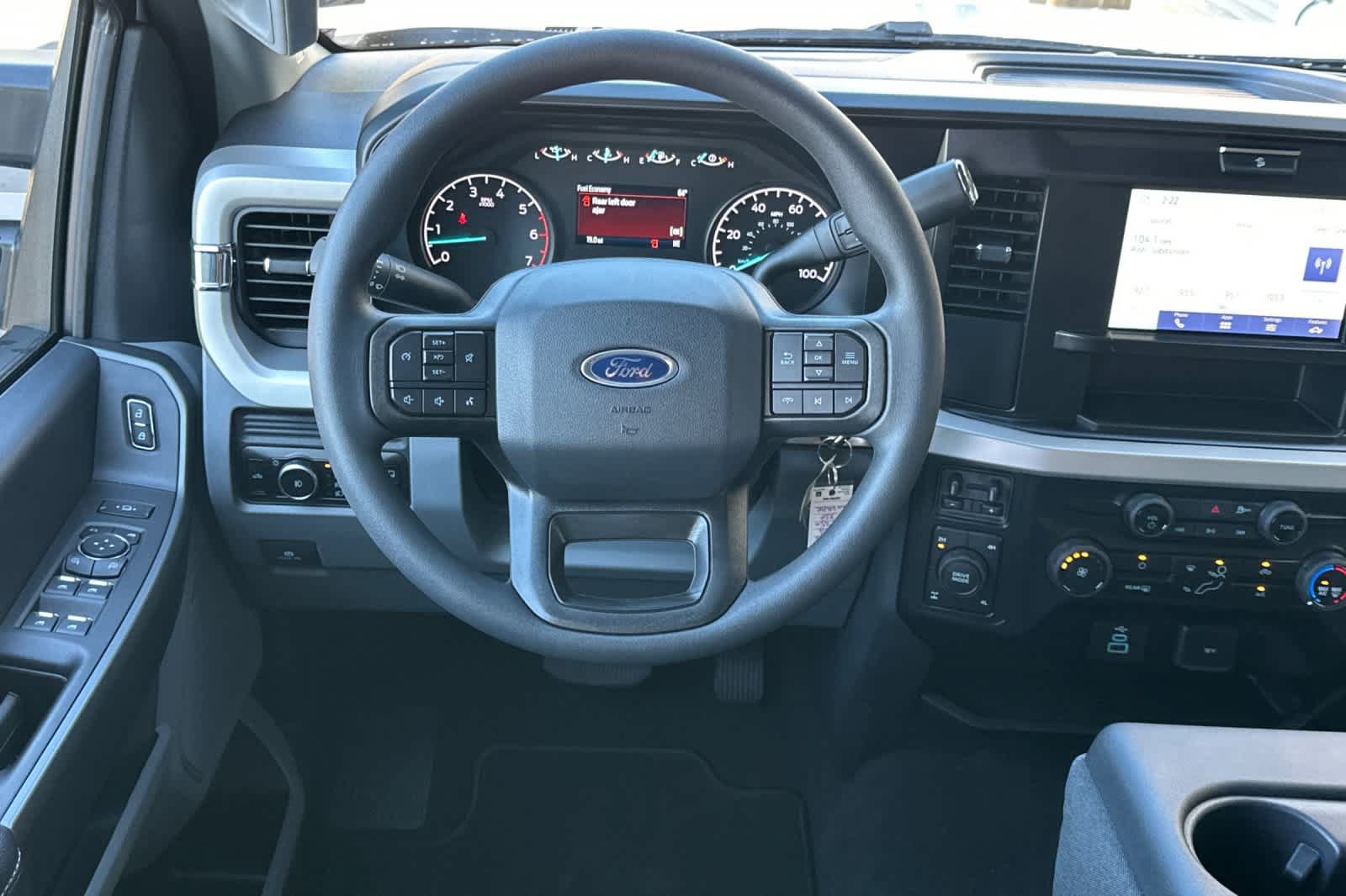 New 2026 Ford F250 XLT w/ FX4 Off-Road Package AWD/4WD image 12