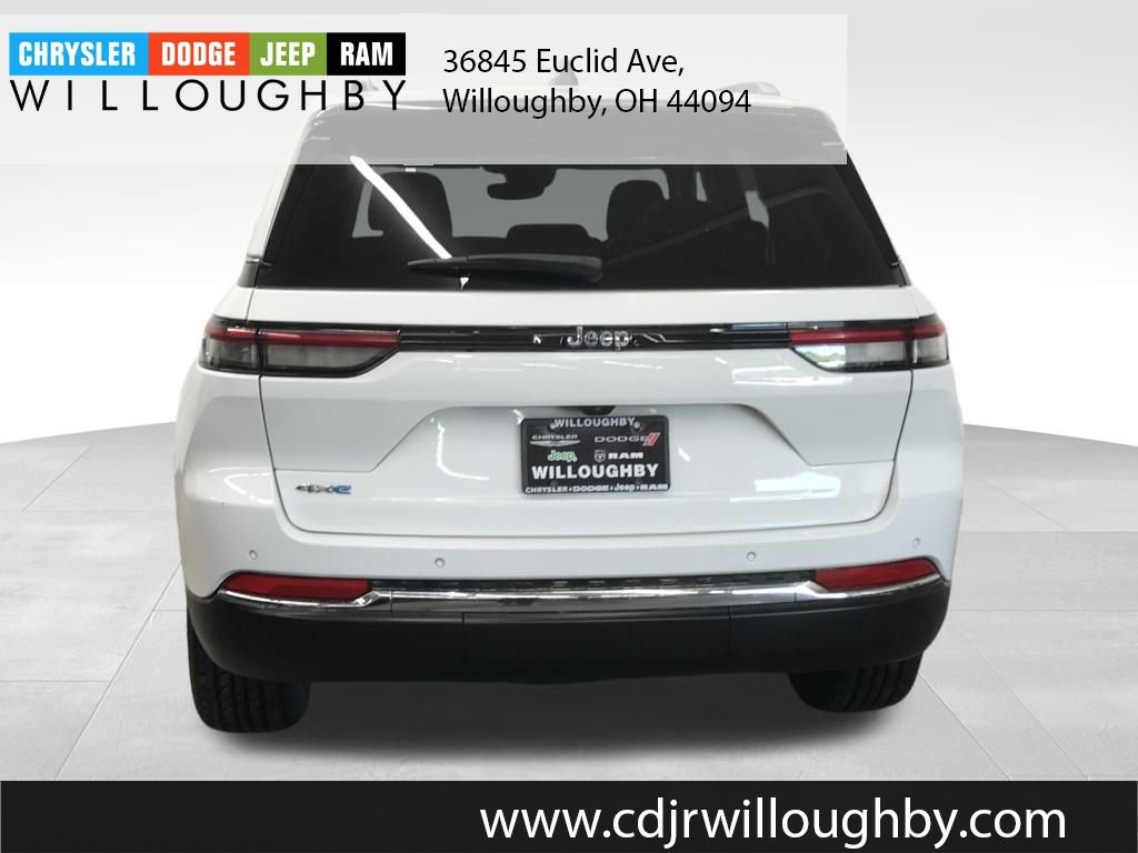 Used 2024 Jeep Grand Cherokee Limited 4xe image 4