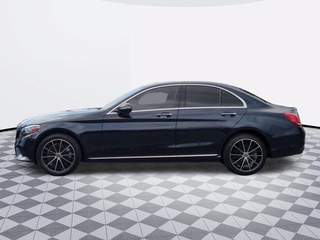 Used 2020 Mercedes-Benz C 300 4MATIC Sedan image 3