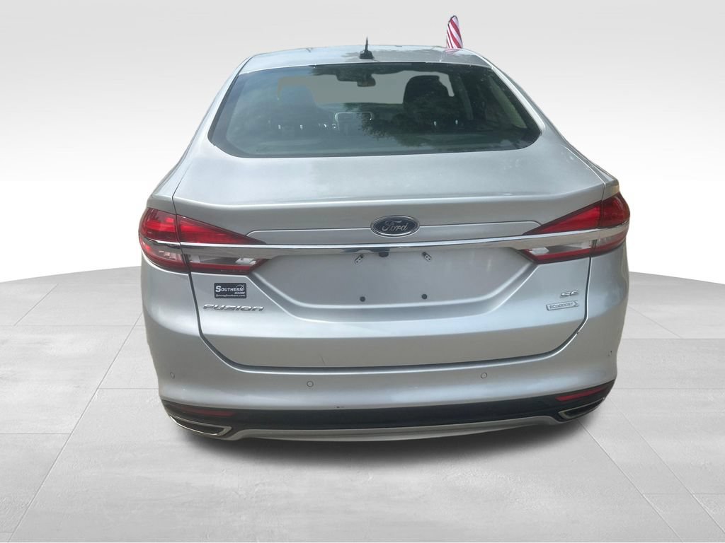 Used 2017 Ford Fusion SE w/ Fusion SE Technology Package FWD image 21