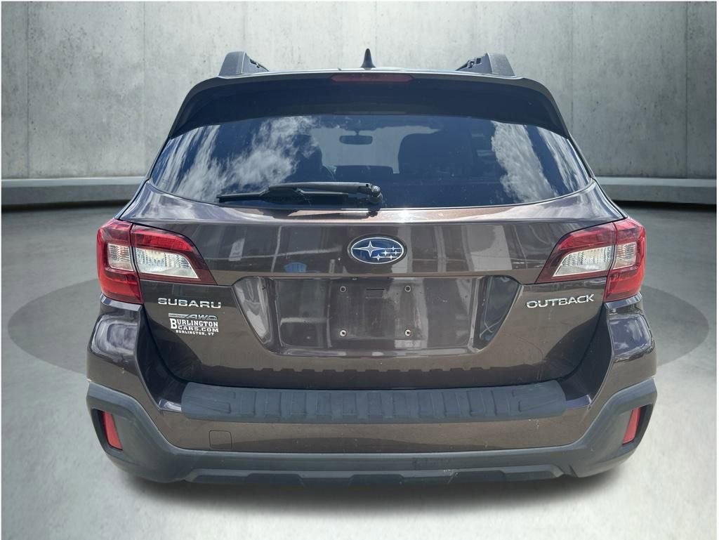 Used 2019 Subaru Outback 2.5i Premium AWD/4WD image 6