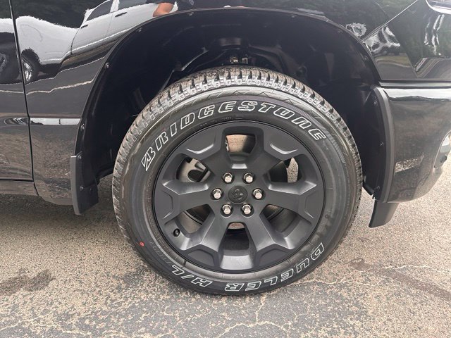 New 2026 RAM 1500 Express AWD/4WD image 11