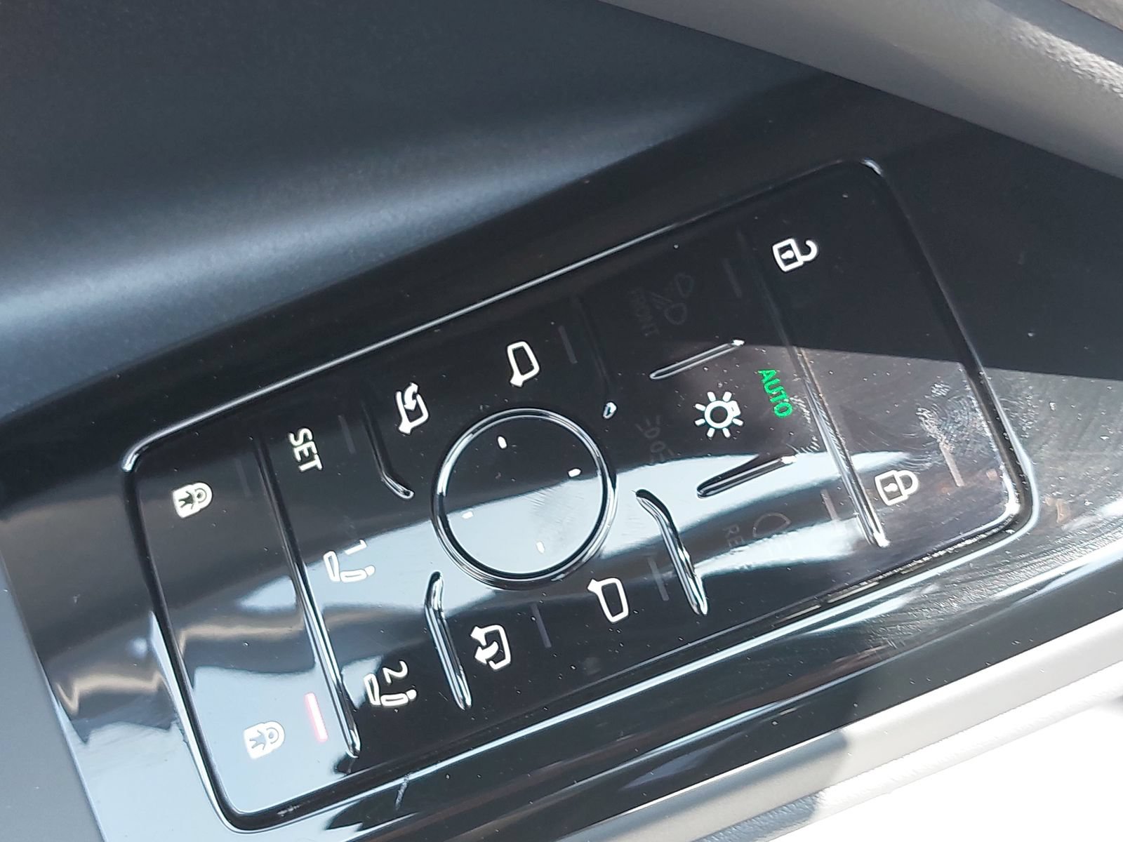New 2027 Audi Q6 e-tron Premium AWD/4WD image 31