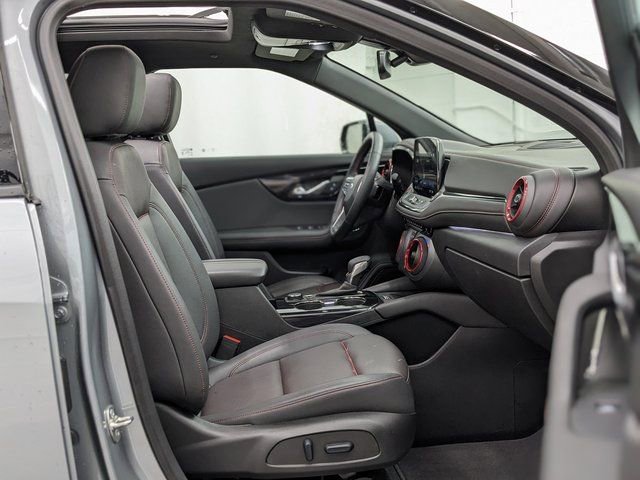 Used 2024 Chevrolet Blazer RS image 24
