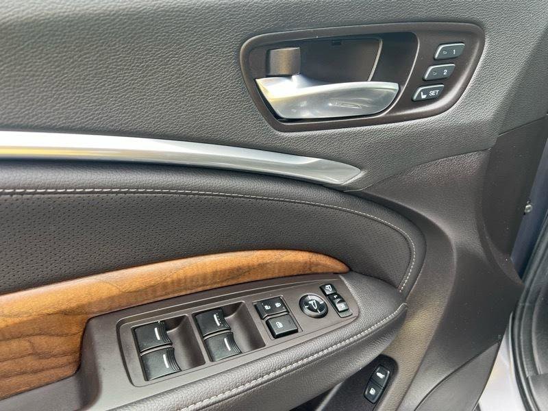 Used 2019 Acura MDX SH-AWD w/ Technology Package image 23