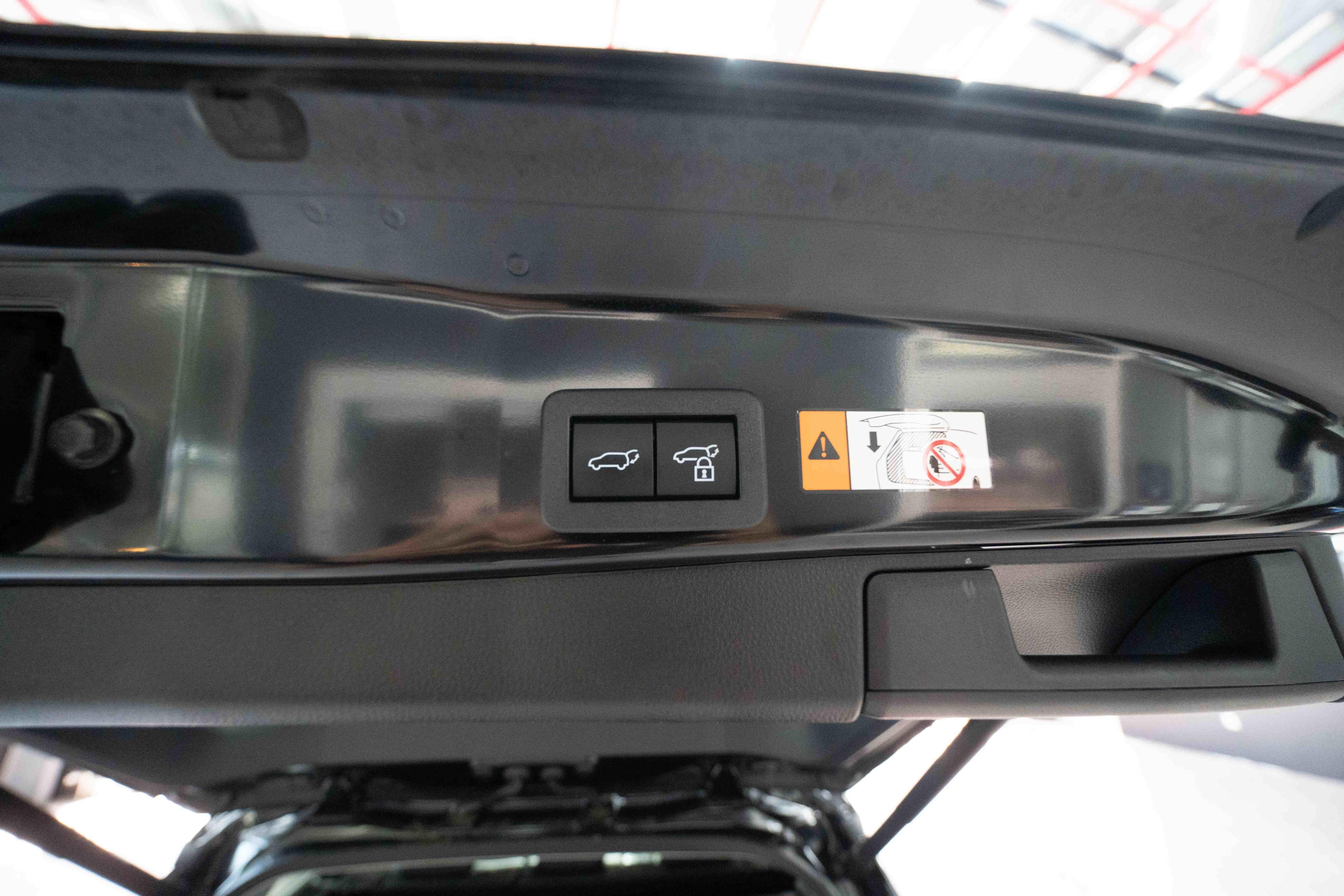 Used 2026 Toyota RAV4 XLE Premium AWD/4WD image 29