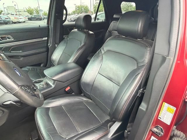Used 2016 Ford Explorer Sport w/ Equipment Group 401A AWD/4WD image 22