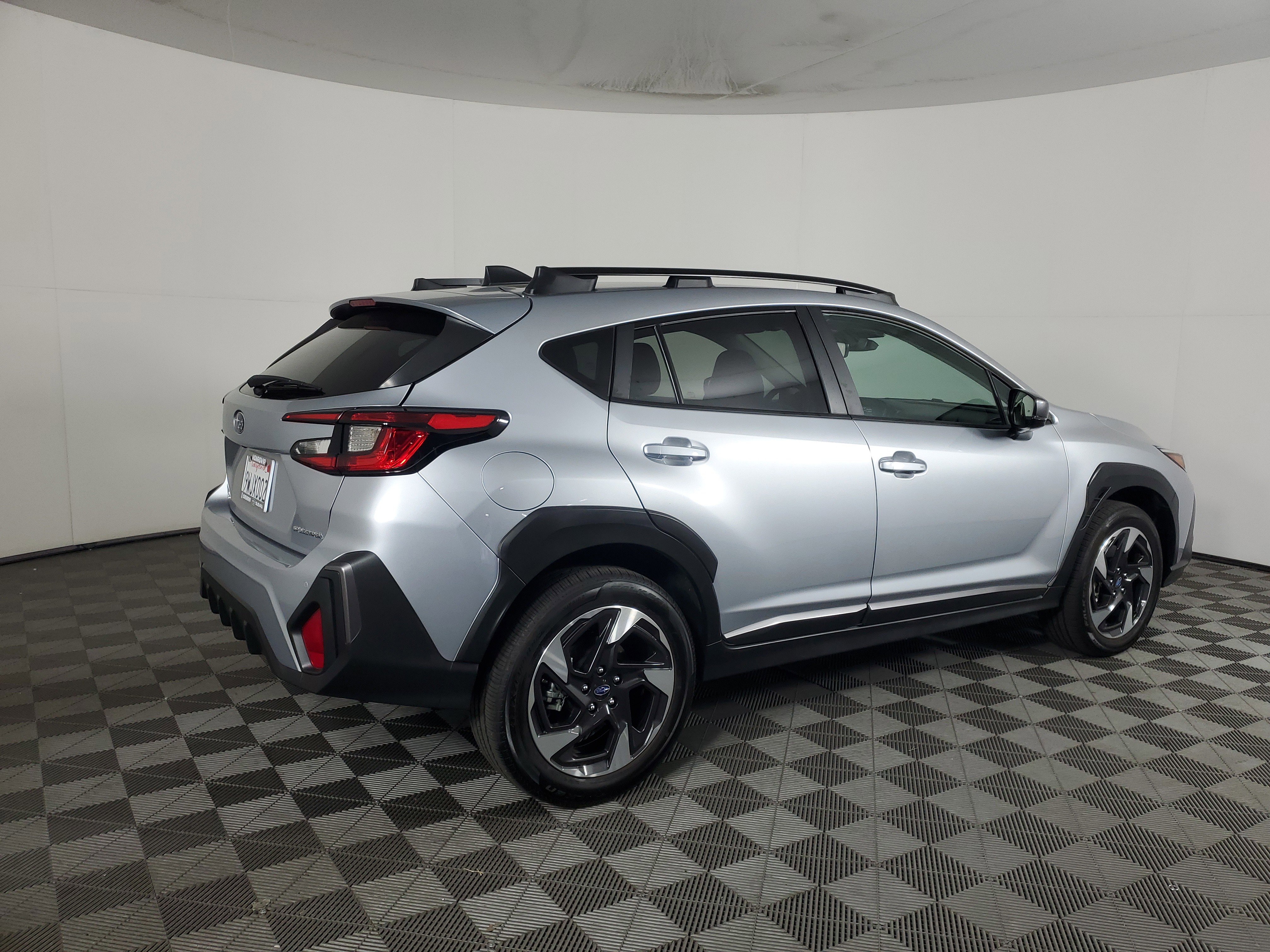 Used 2025 Subaru Crosstrek 2.5i Limited w/ Crosstrek Mirror Package AWD/4WD image 4