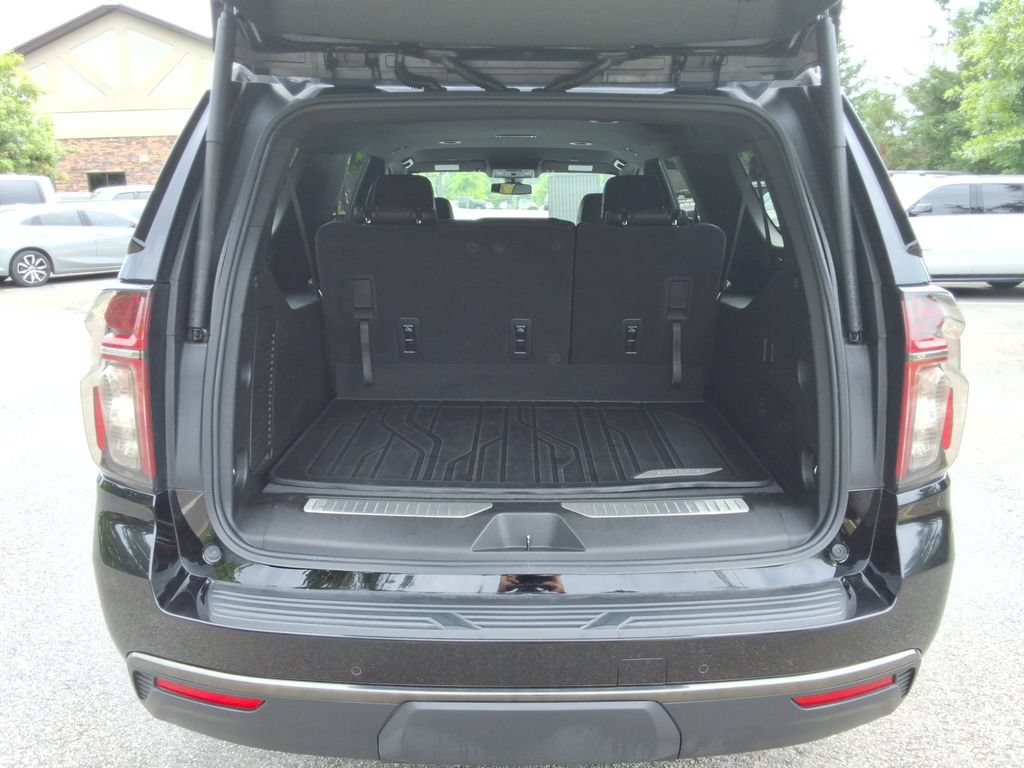 Certified 2021 Chevrolet Suburban RST RWD image 17