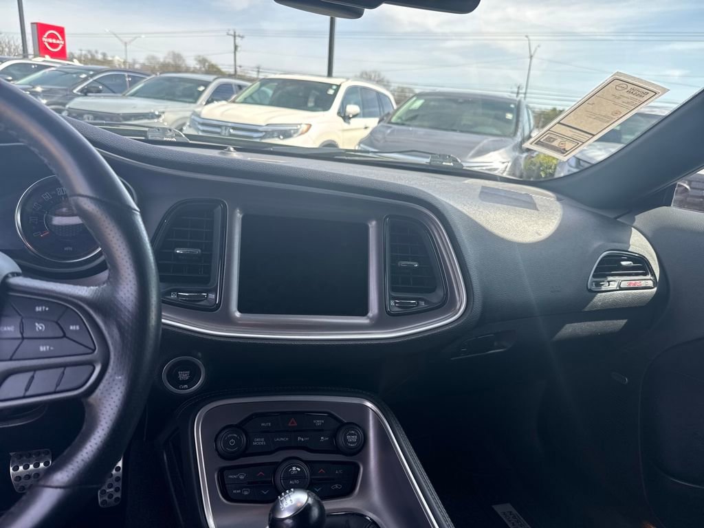 Used 2022 Dodge Challenger R/T Scat Pack RWD image 12